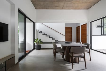 The Stoic Wall Residence
